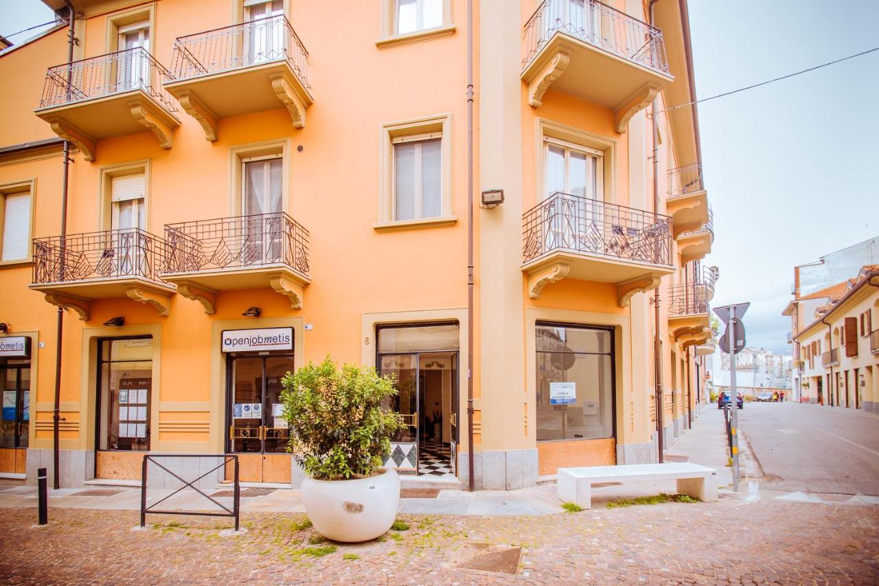 Casa Ferrero Lägenhet Alba  Exteriör bild